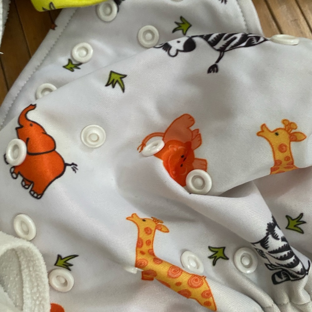 Colorful Kids Cloth Diaper Set - Picture 4 of 5